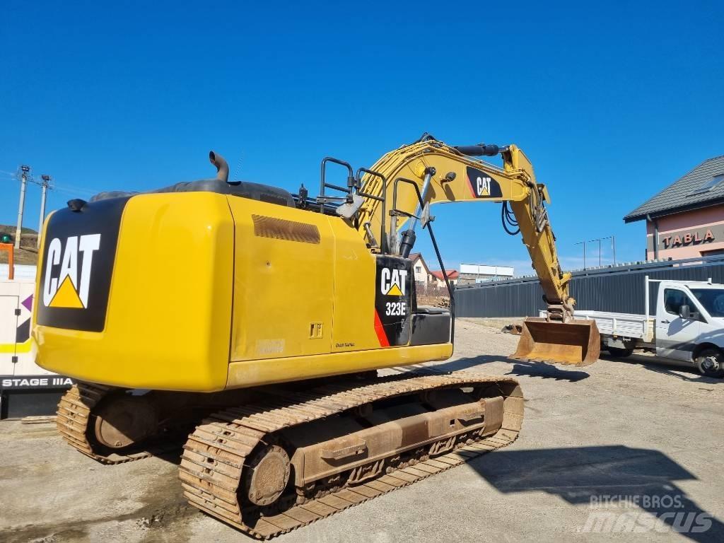 CAT 323 EL Bageri guseničari