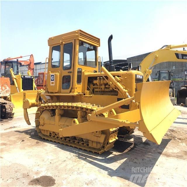 CAT D 6 D Buldožeri guseničari