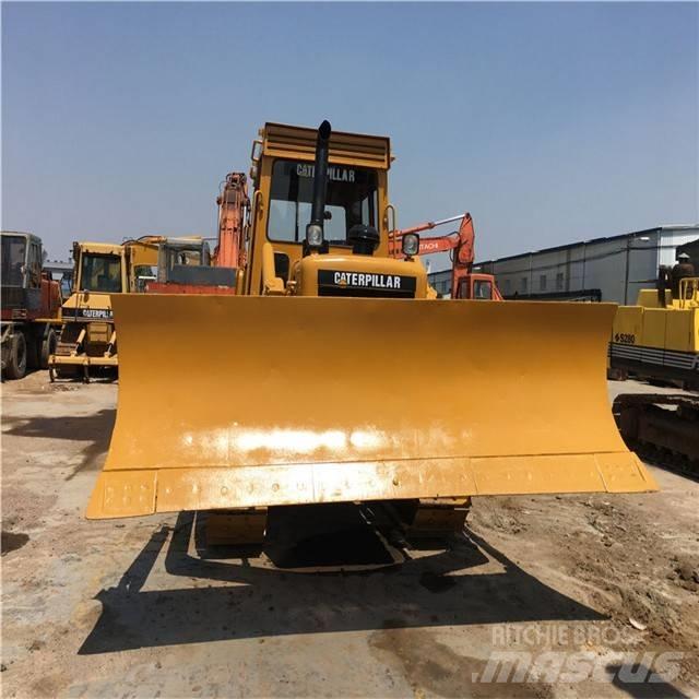 CAT D 6 D Buldožeri guseničari
