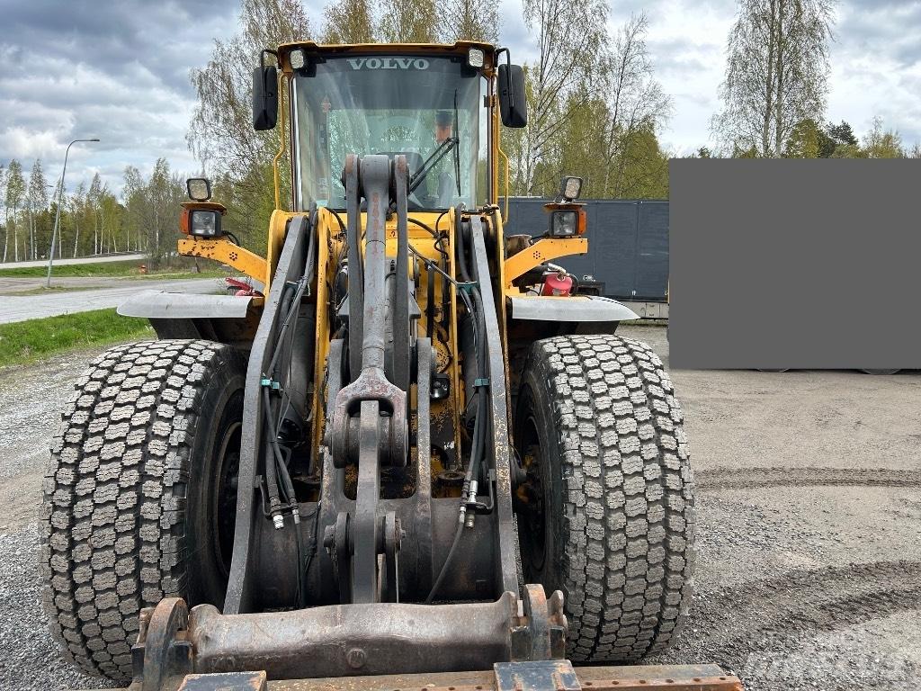Volvo L 120 E Utovarivači na točkove