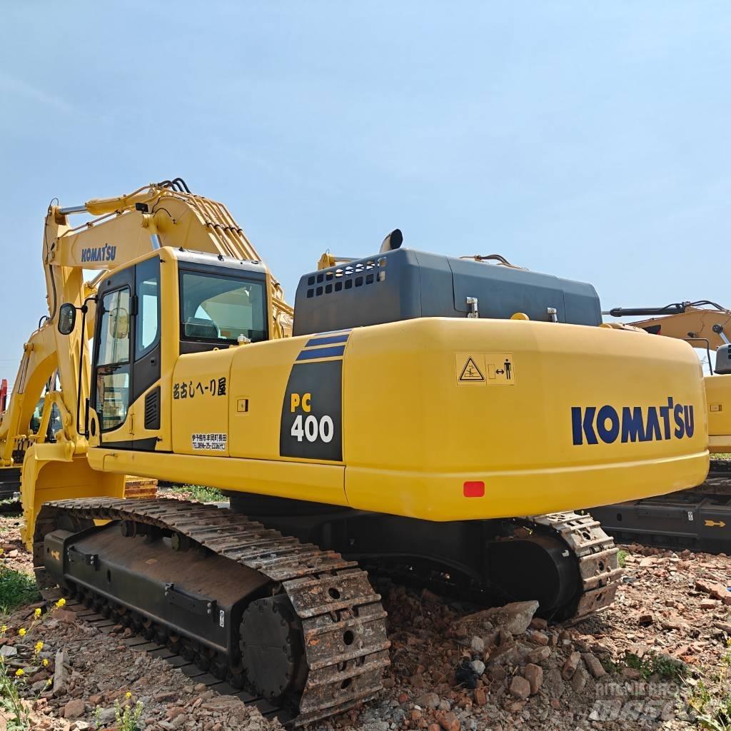 Komatsu 400-8 Bageri guseničari
