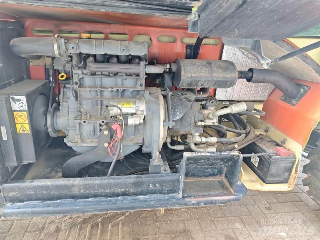 JLG 4394 RT Makazaste platforme