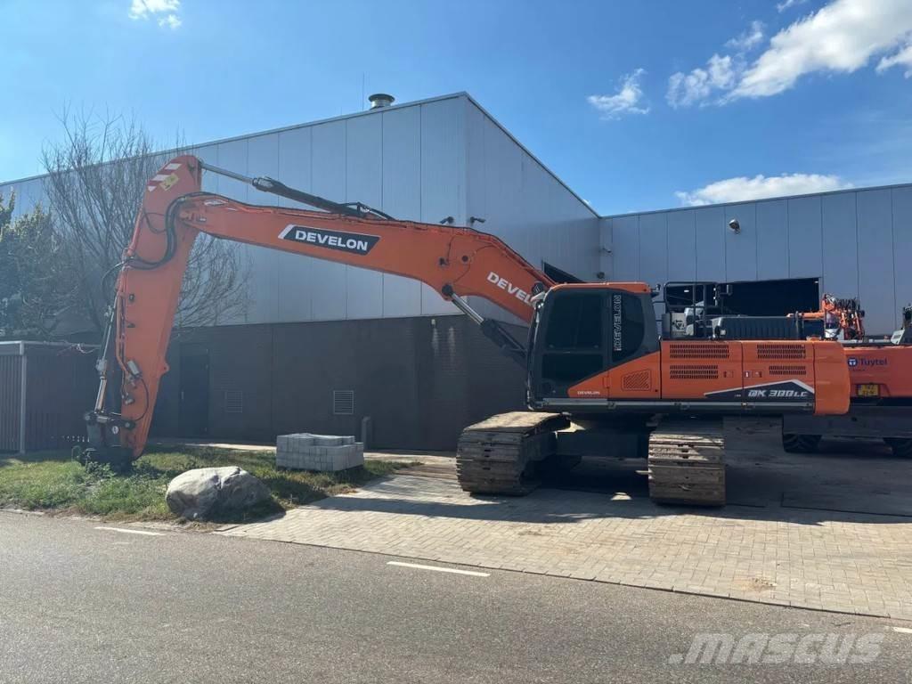 Develon DX300LC-7K Bageri guseničari