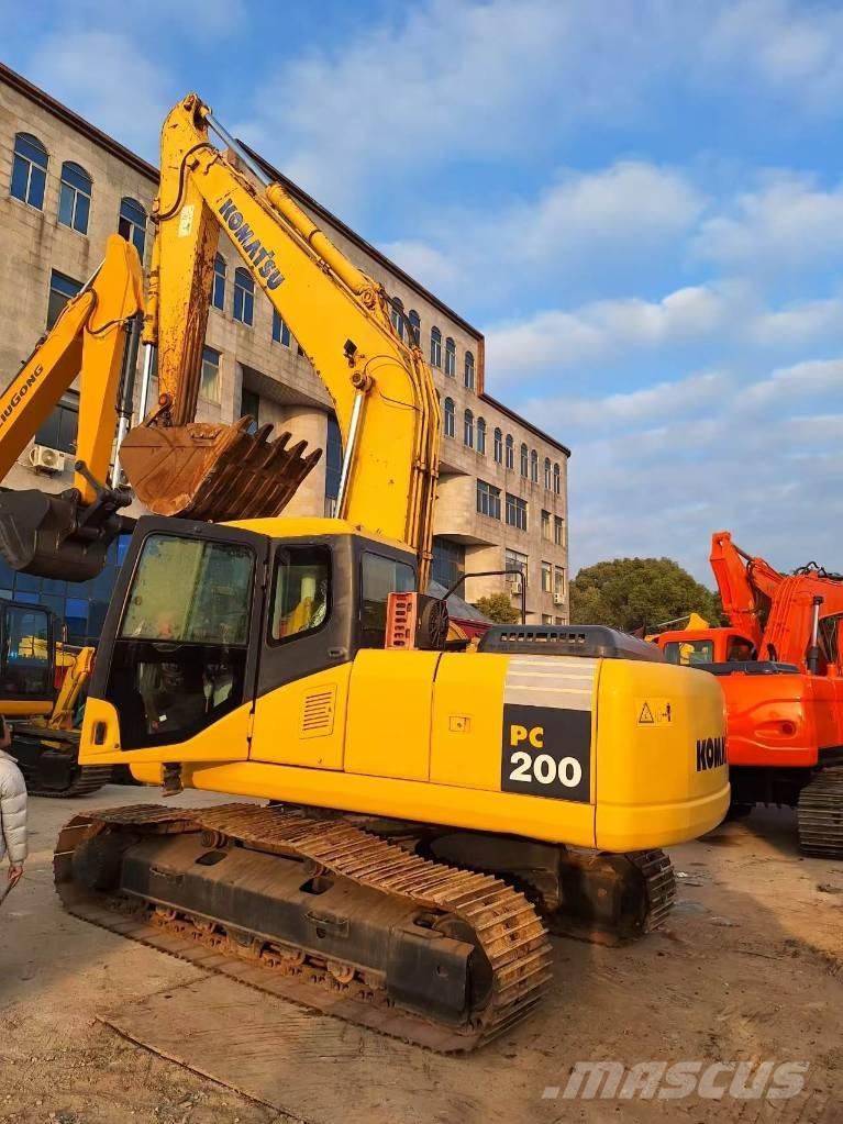 Komatsu PC 200-7 Bageri guseničari