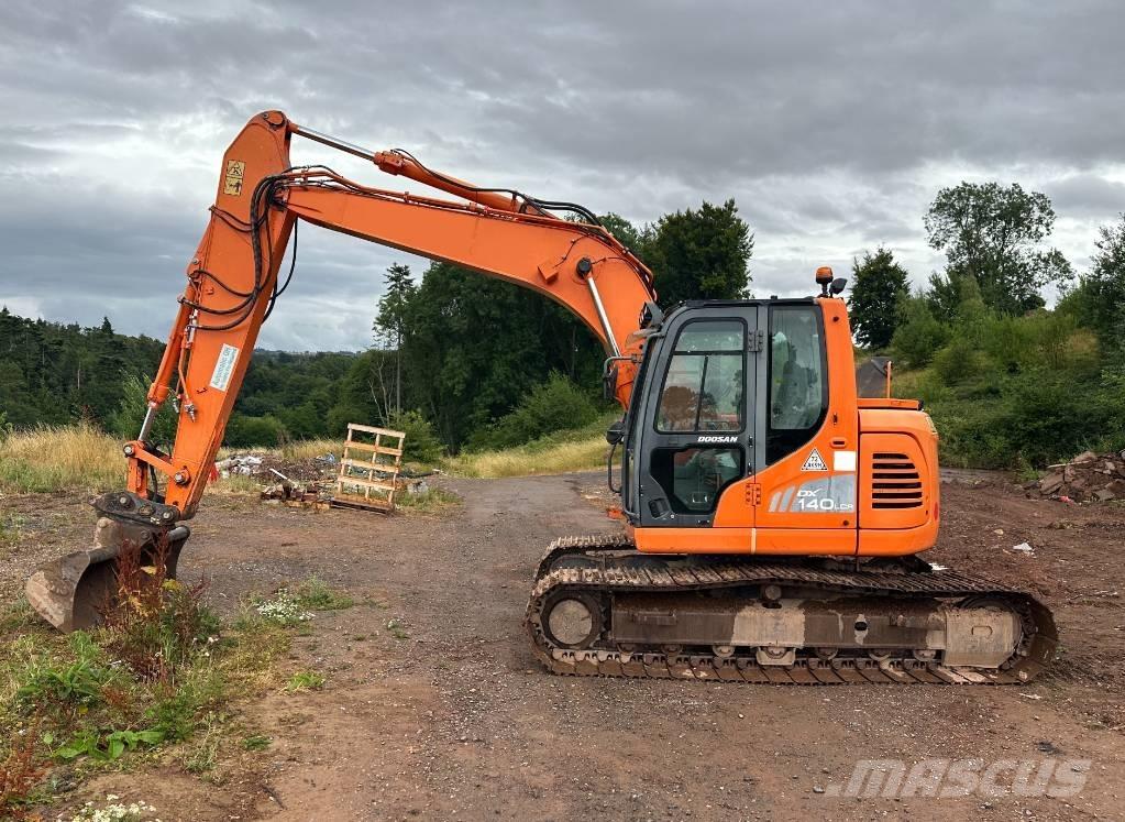 Doosan DX 140 LCR-3 Bageri guseničari