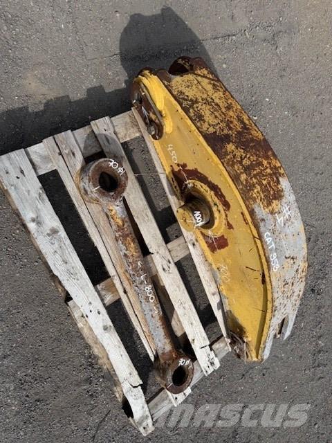 CAT 953 BUCKET LINK Kašike / Korpe