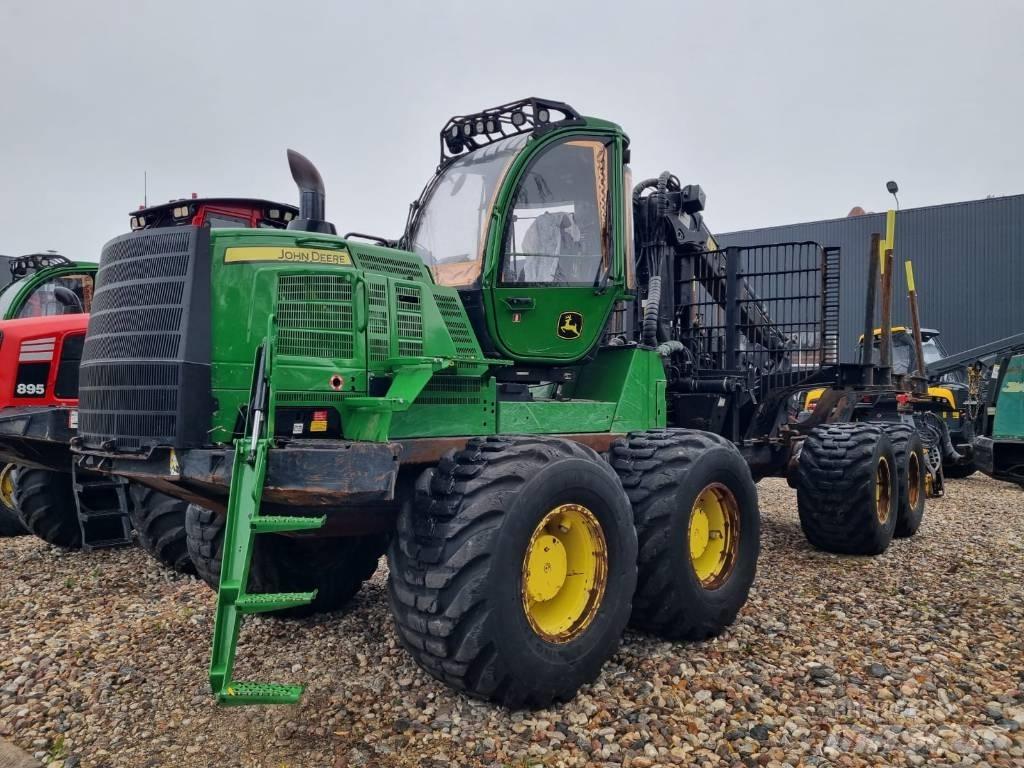 John Deere 1910 G Forvarderi