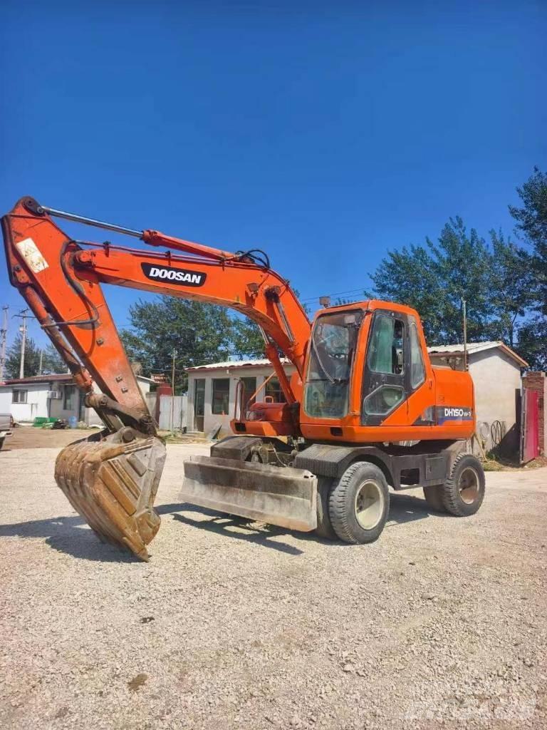 Doosan DH 150 W-7 Bageri točkaši