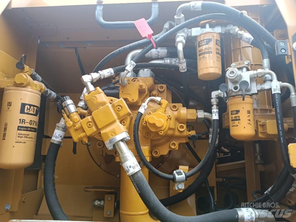 CAT 330 D Bageri guseničari
