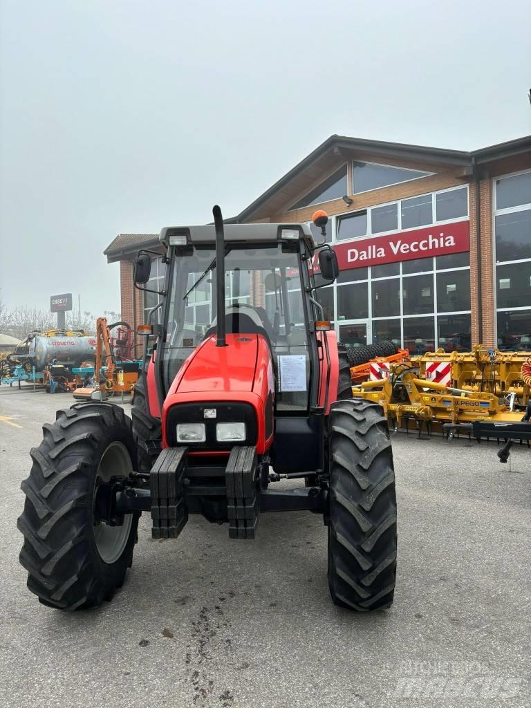 Massey Ferguson 4255 Traktori