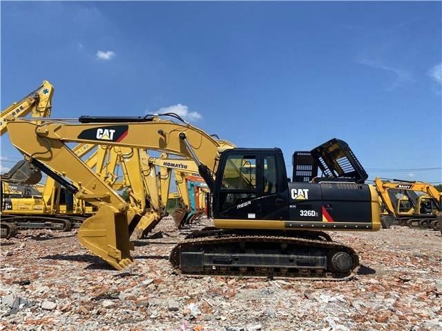 CAT 326D Bageri guseničari