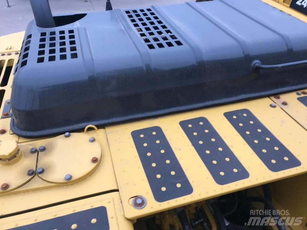 Komatsu PC 220-8 Bageri guseničari