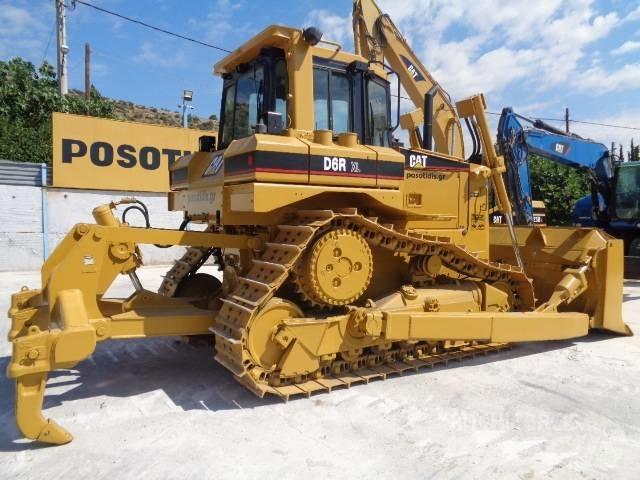 CAT D 6 R XL III Buldožeri guseničari