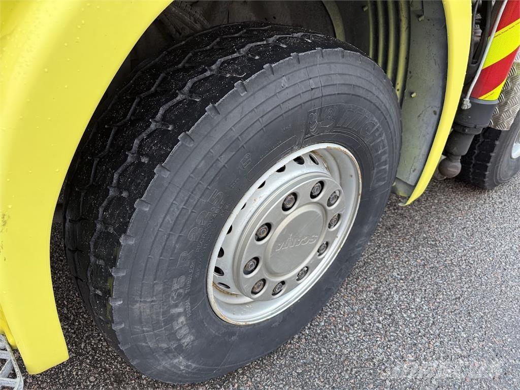 Scania R164G 8*4 Kamioni sa kranom