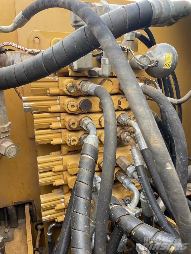 CAT 307 D Bageri guseničari