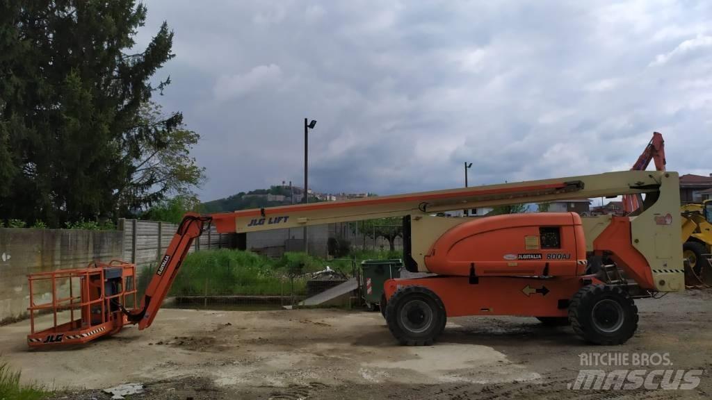 JLG 800 AJ Zglobne podizne platforme
