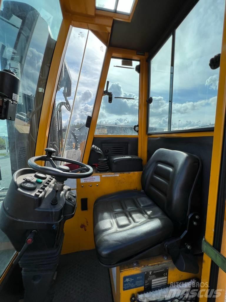 Transmanut T30 Bočni viljuškari