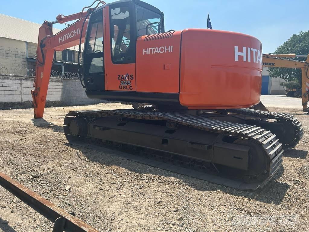 Hitachi ZX 225 Bageri guseničari