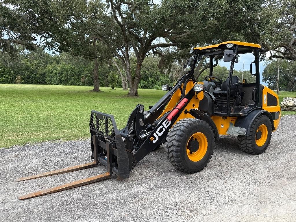 JCB 407 Utovarivači na točkove