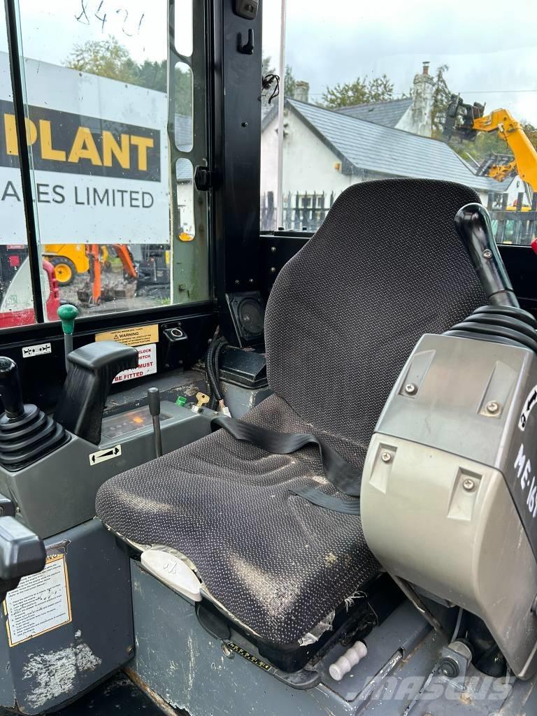 Takeuchi TB 23 R Mini bageri < 7t