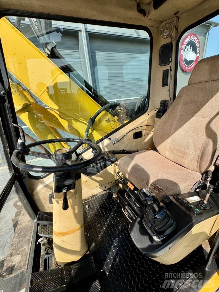 CAT M 312 Bageri točkaši