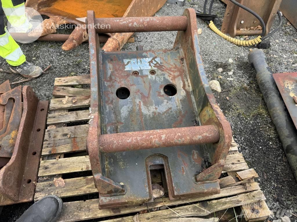  Adapterfäste S70 - B30 Brze spojke