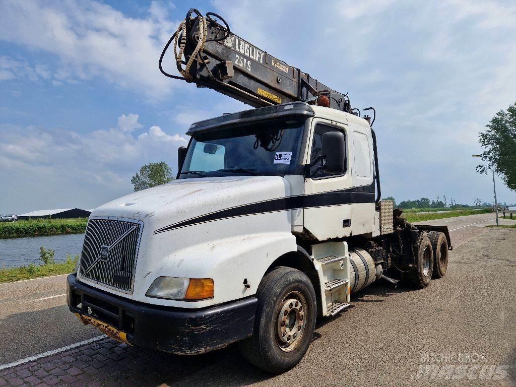 Volvo NH12.460 Tegljači