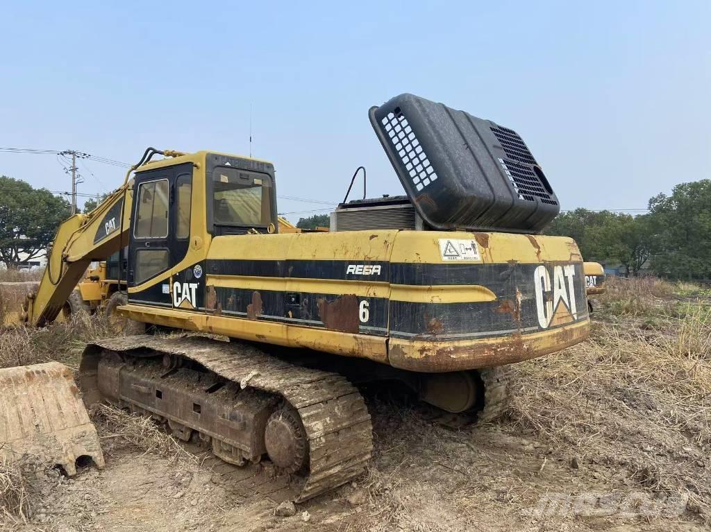 CAT 330 B L Bageri guseničari