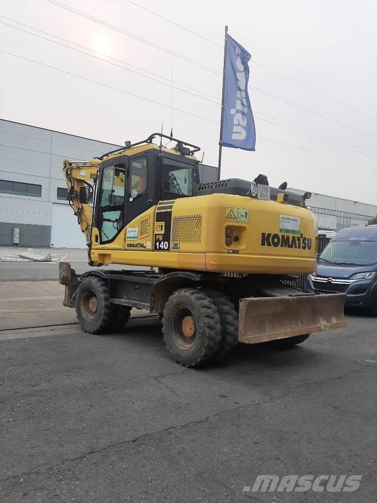 Komatsu PW 140-7 Bageri točkaši