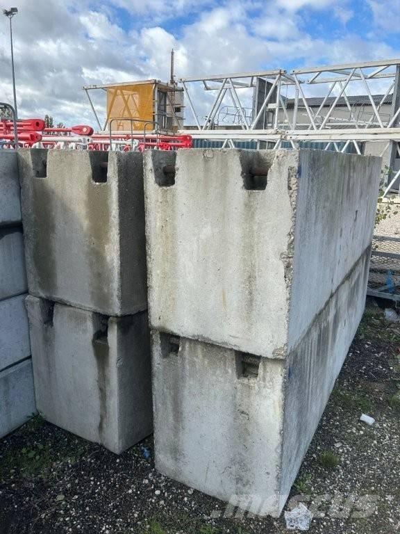 Potain MR 225 Kranovi tornjevi