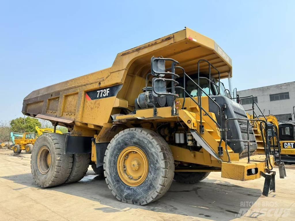 CAT 773 F Kruti damperi