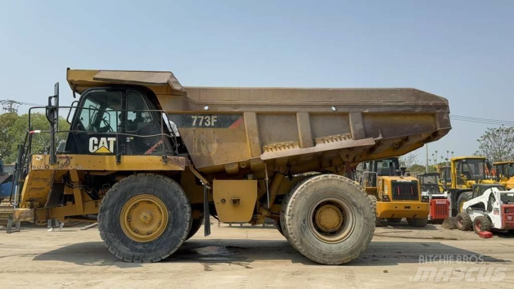 CAT 773 F Kruti damperi