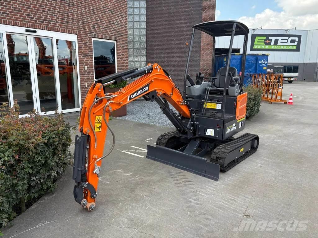 Develon DX20ZE Mini bageri < 7t