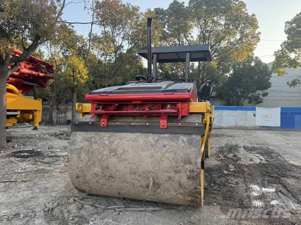 Dynapac CC 522 Valjci sa duplim bubnjem