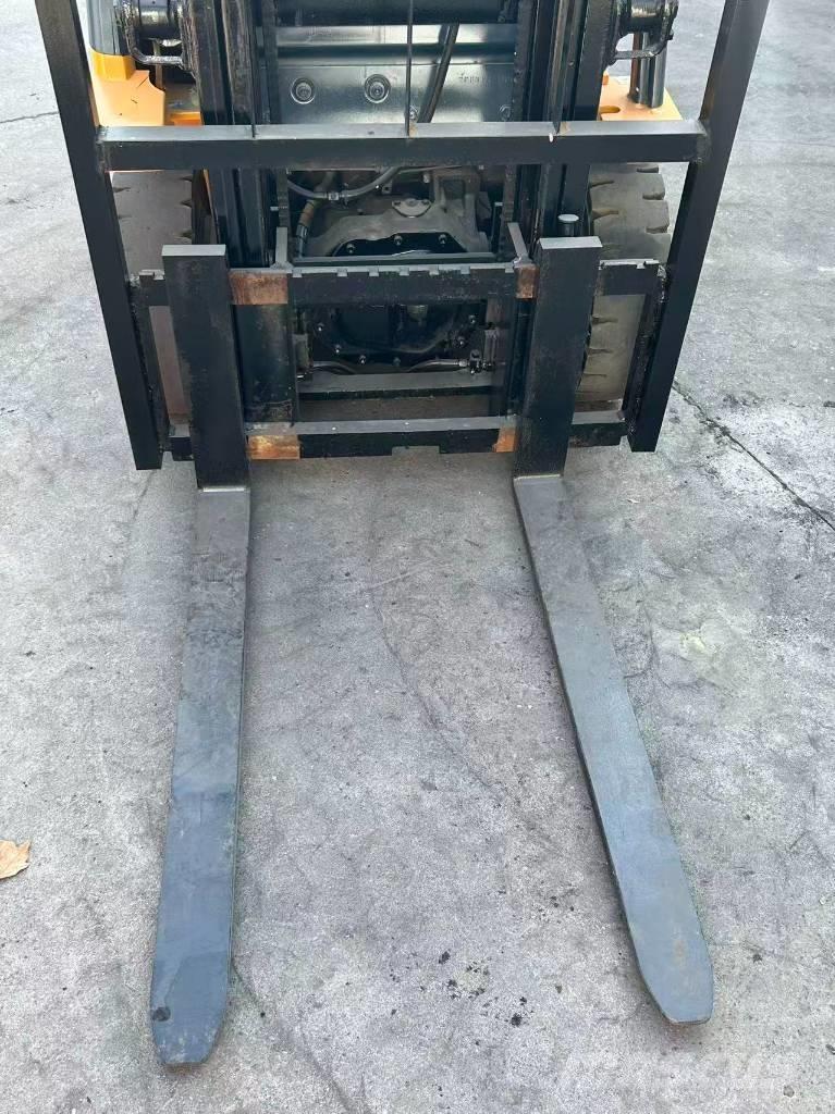 Toyota 1.5t Dizelski viljuškari