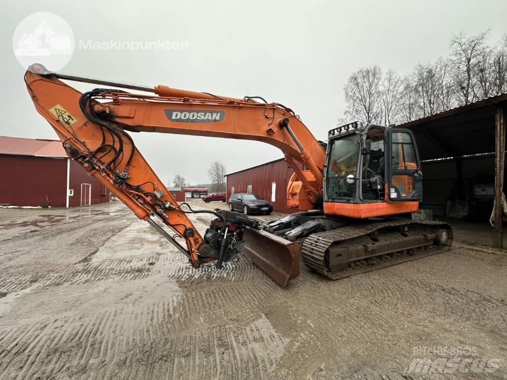 Doosan DX 235 LCR Bageri guseničari