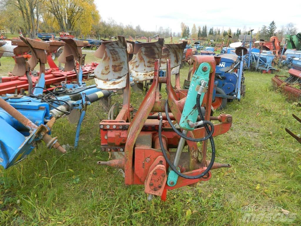 Kverneland 3 Plugovi obrtači