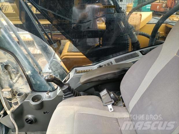 Hyundai 220LC Bageri guseničari