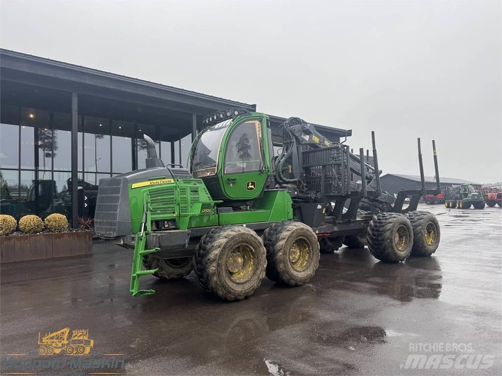 John Deere 1210G Forvarderi