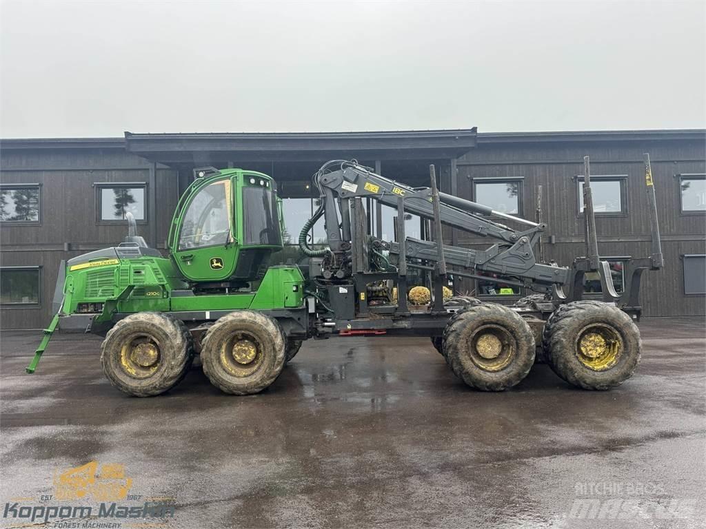 John Deere 1210G Forvarderi