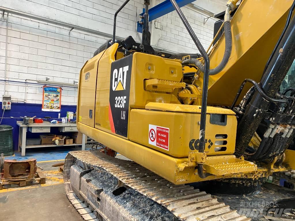 CAT 323F LN Bageri guseničari