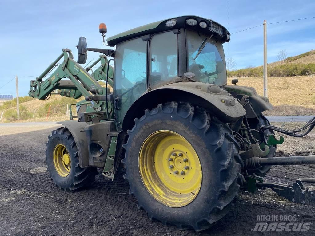 John Deere 6R130 Traktori