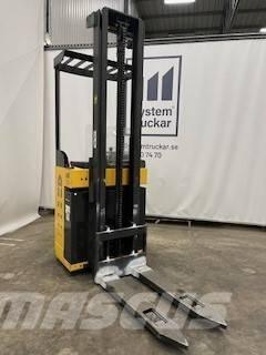 Atlet A/160STJN420 Samopogonski ručni viljuškari