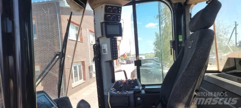CAT 972 M Utovarivači na točkove