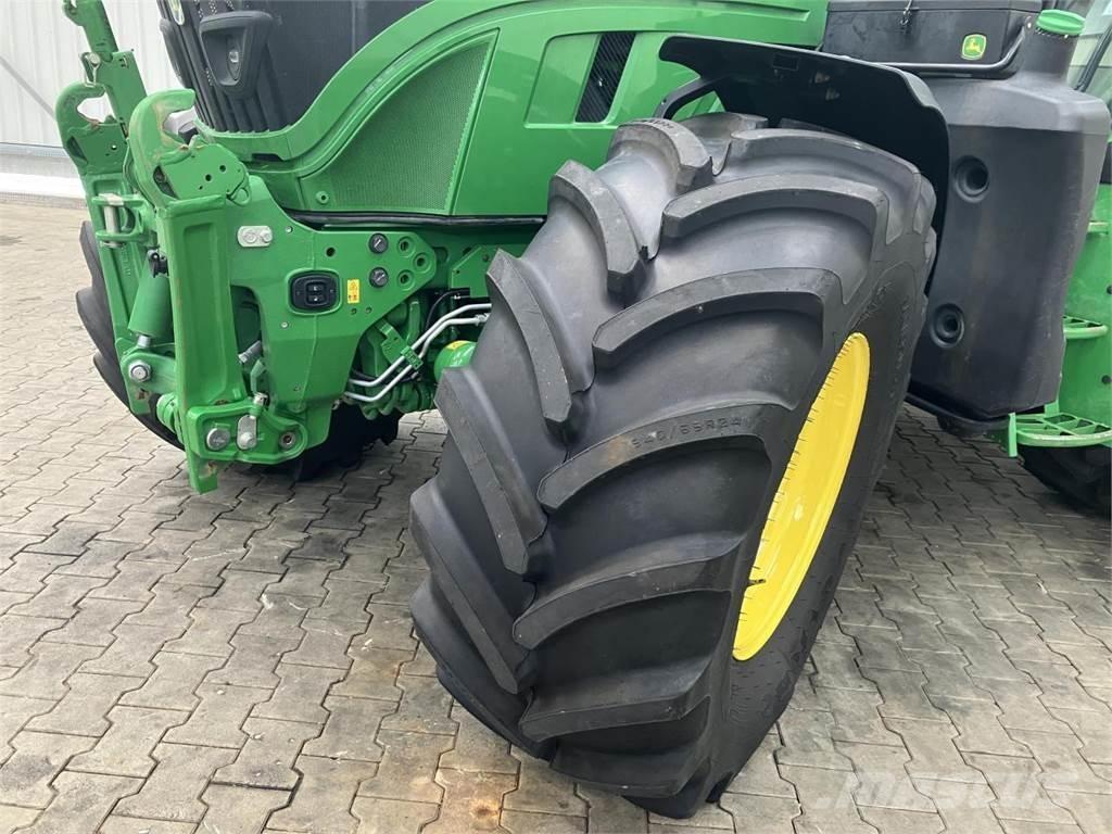 John Deere 6R 140 Traktori