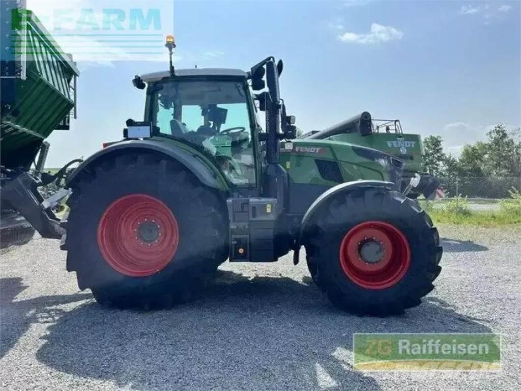 Fendt 724 gen.7 Traktori