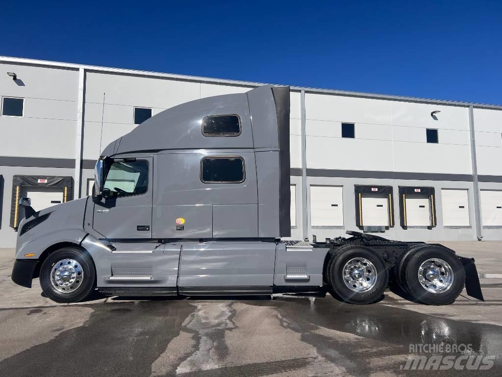 Volvo VNL860 Tegljači