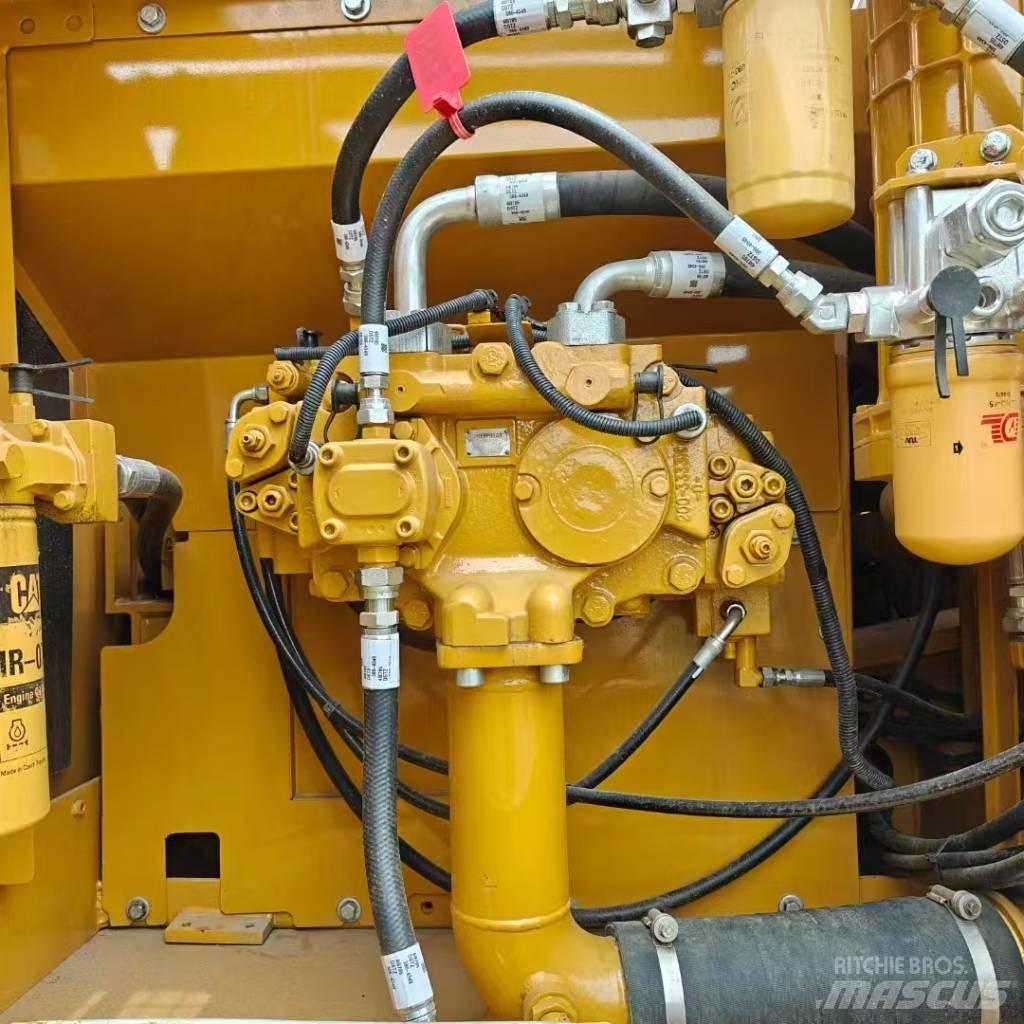 CAT 329 D Bageri guseničari