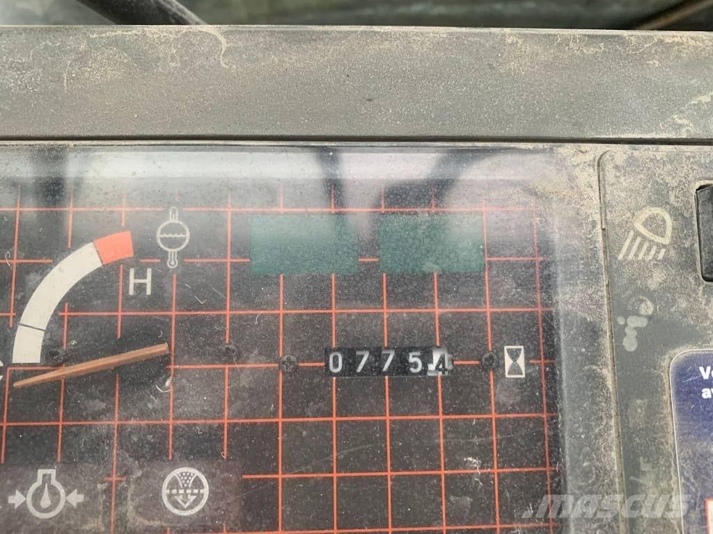 CAT 302.5 Mini bageri < 7t