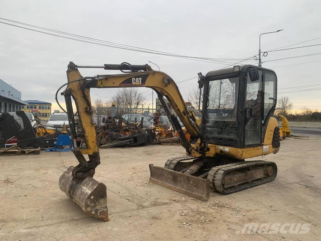 CAT 302.5 Mini bageri < 7t